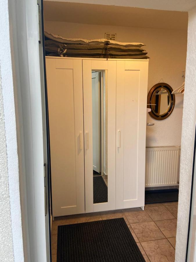 Traumhaftes Ferienhaus Husen Bagian luar foto