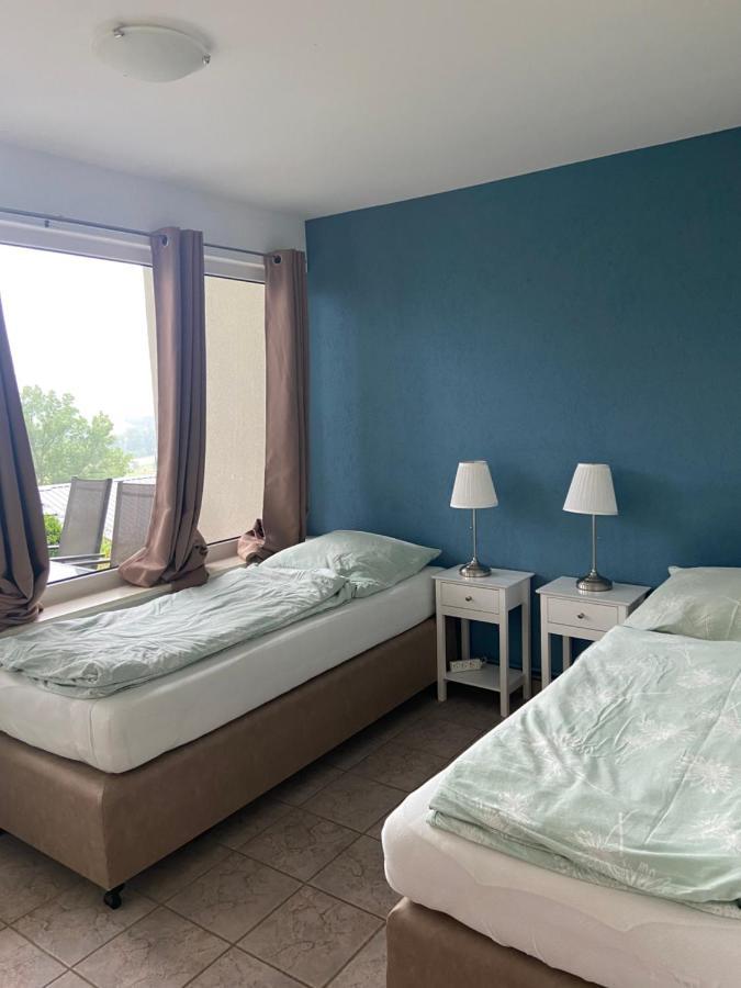 Traumhaftes Ferienhaus Husen Bagian luar foto